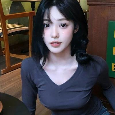 赤裸羔羊